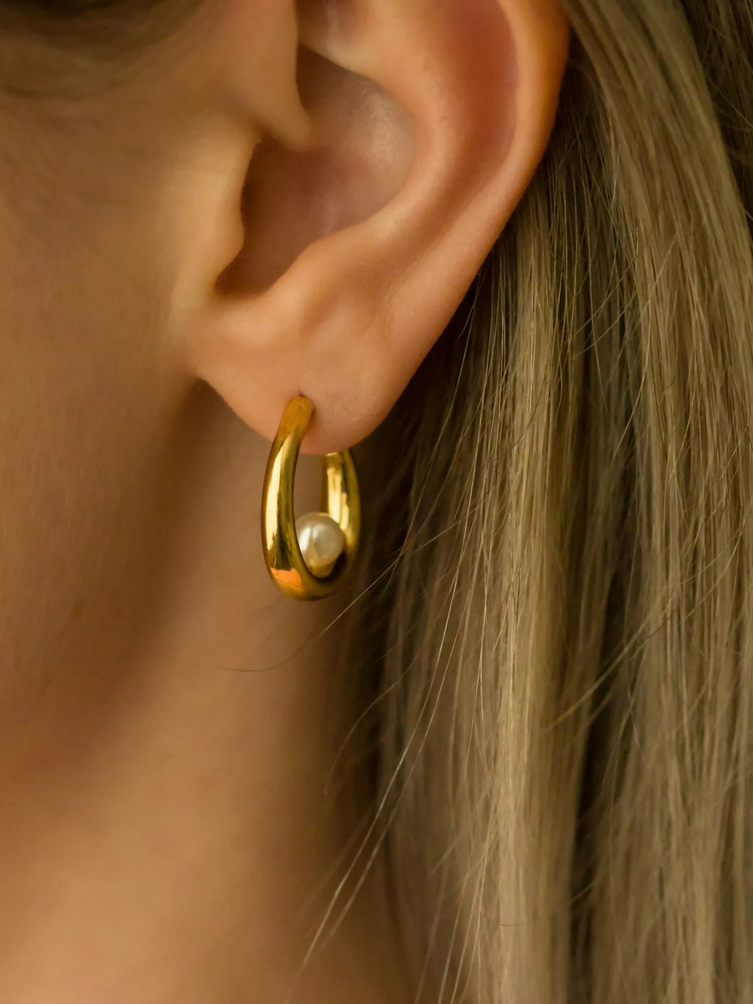 MINIMALIST ORB HOOP EARRINGS image 2