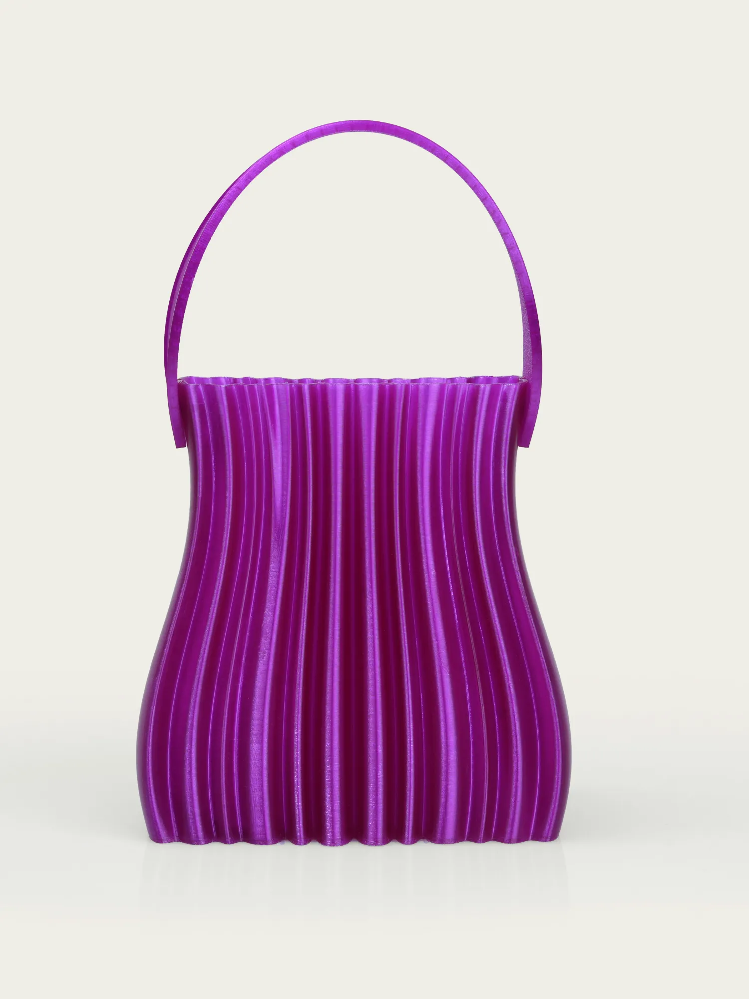 SCULPTURAL PLEATED TOTE