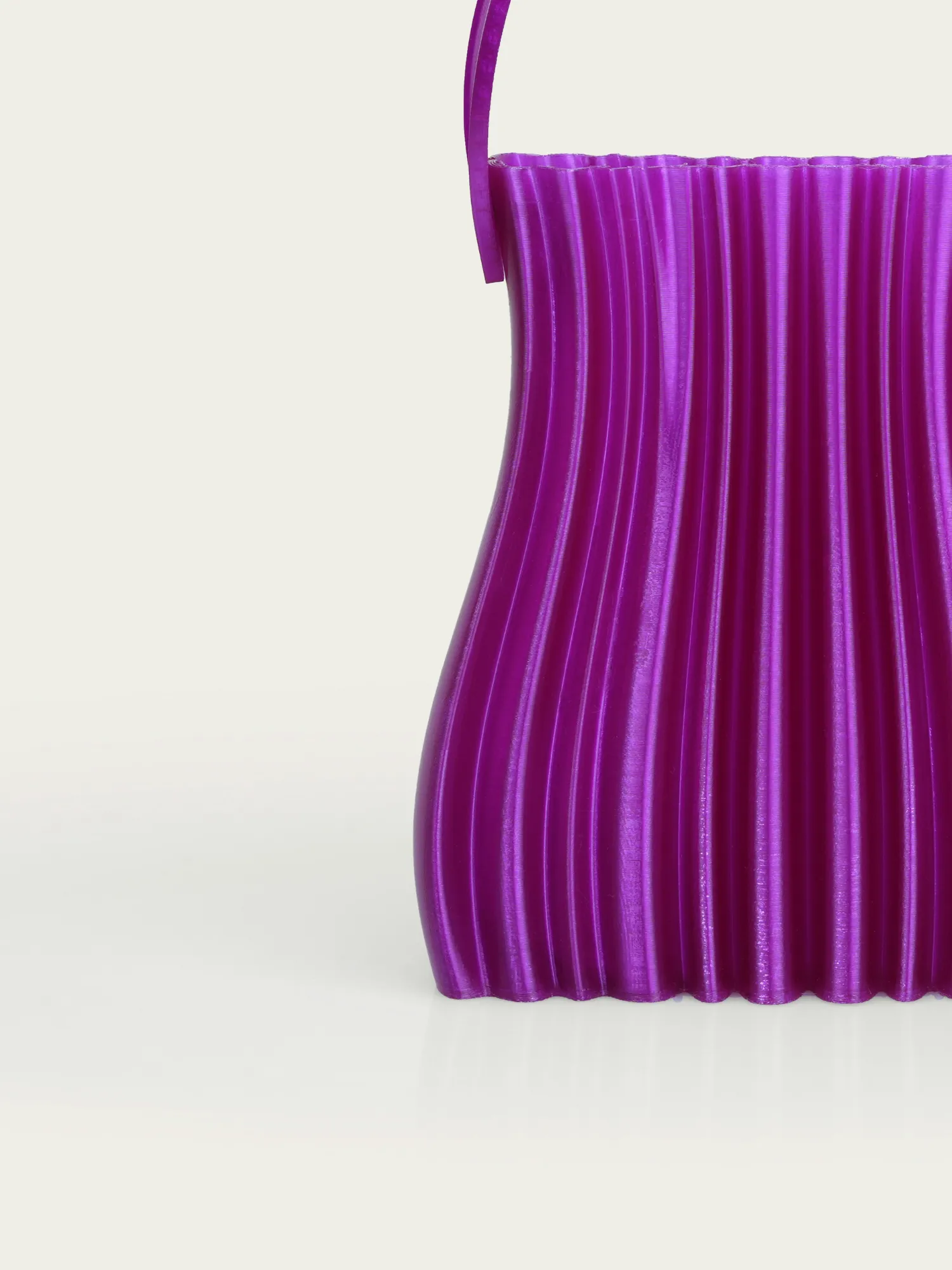 SCULPTURAL PLEATED TOTE